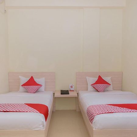 Capital O 854 Ub Caisar Hotel Banda Aceh Extérieur photo